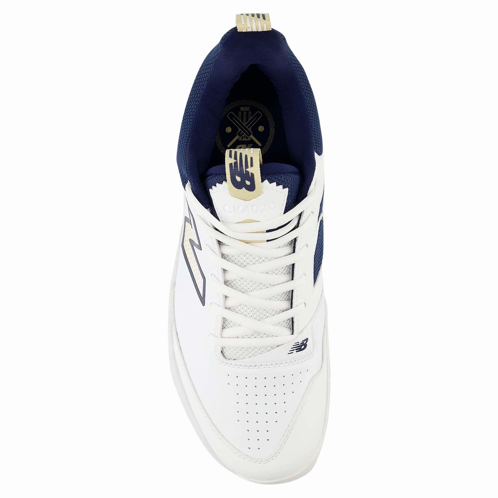 FuelCell Ck4020 V5 Rubber Men's Cricket Shoes (Width 2E)